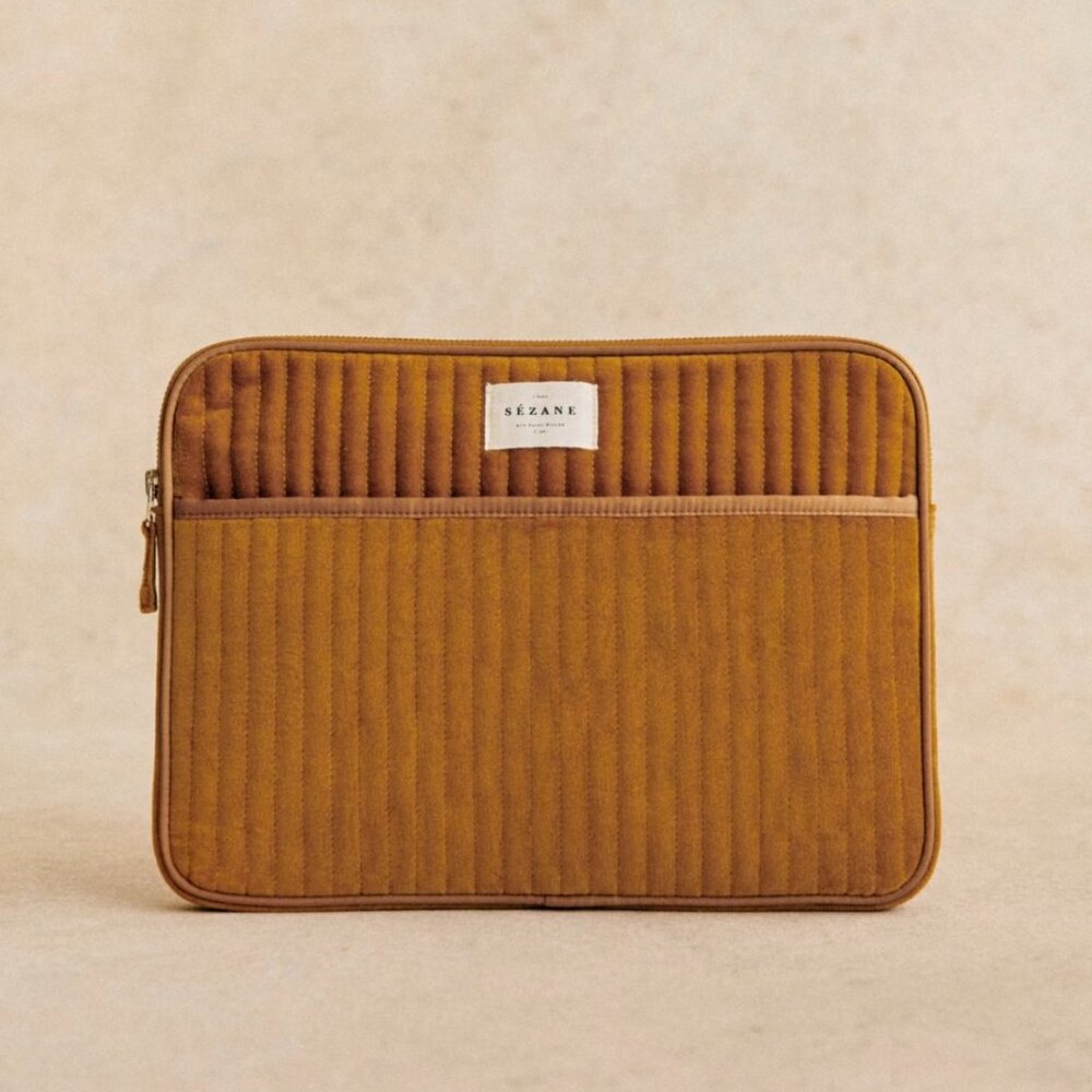 Sezane Laptop Case in Saffron *BNWT*